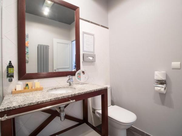 Hôtel La Villefromoy : photo 5 de la chambre chambre double côté jardin