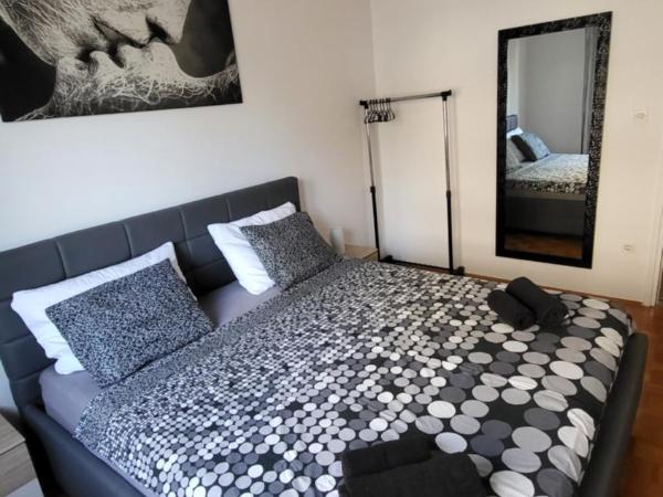 Apartment Davor : photo 6 de la chambre appartement 2 chambres avec balcon