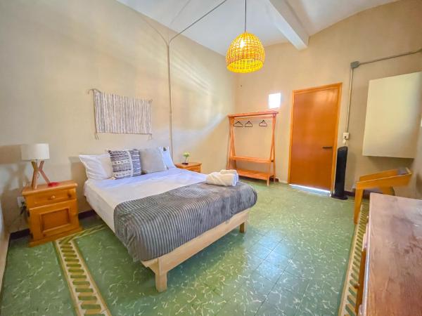 Bokatrip El Llano : photo 6 de la chambre chambre lit queen-size deluxe