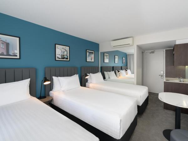 Travelodge Hotel Hobart : photo 5 de la chambre chambre triple