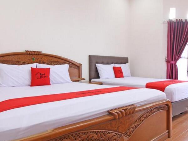 RedDoorz near UMY Yogyakarta : photo 6 de la chambre chambre familiale