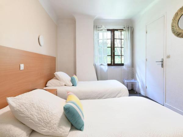 Htel VAL FLORES LOGIS : photo 1 de la chambre chambre lits jumeaux