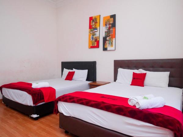 RedDoorz near UMY Yogyakarta : photo 7 de la chambre chambre deluxe