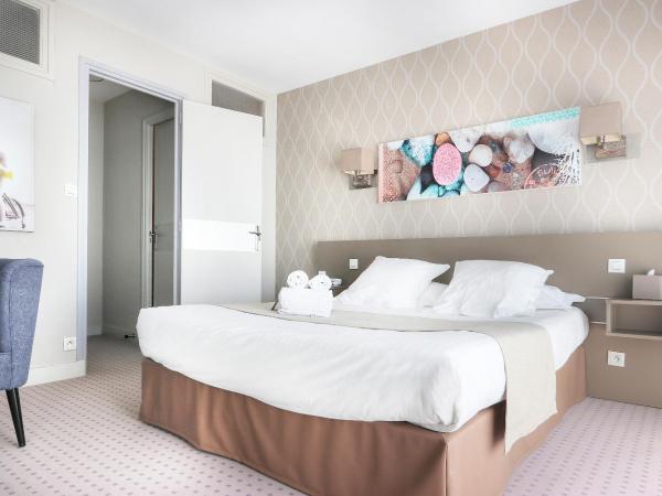 Hôtel La Petite Sirène Quiberon : photo 6 de la chambre chambre double - vue sur mer