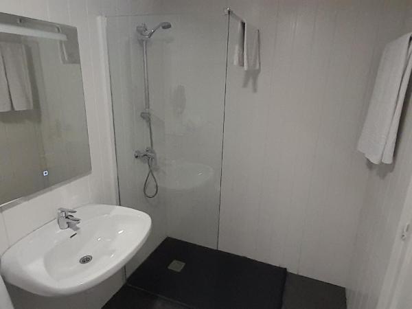 HMC K-ena : photo 2 de la chambre chambre double standard