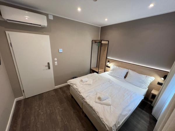 JJ Hotel Hannover-City-Pension : photo 7 de la chambre chambre double standard