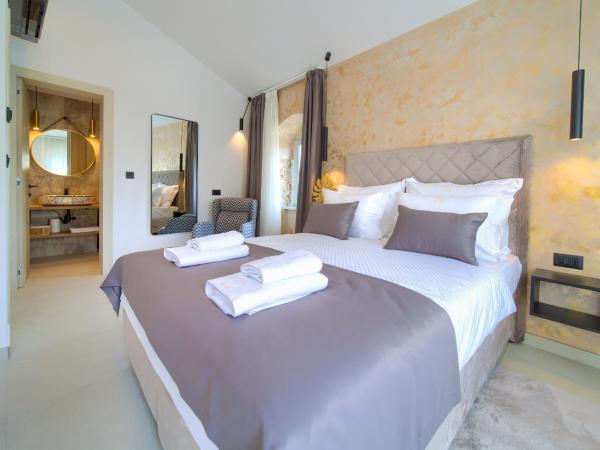 Portella Rooms : photo 1 de la chambre chambre double deluxe avec balcon - vue sur mer