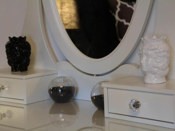 La Corte Della Regina : photo 10 de la chambre suite lit king-size - vue sur piscine