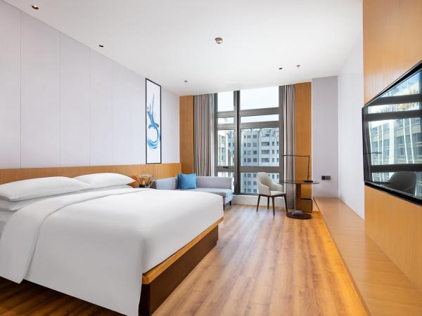 Fairfield by Marriott Shanghai Hongqiao NECC : photo 2 de la chambre chambre lit king-size deluxe