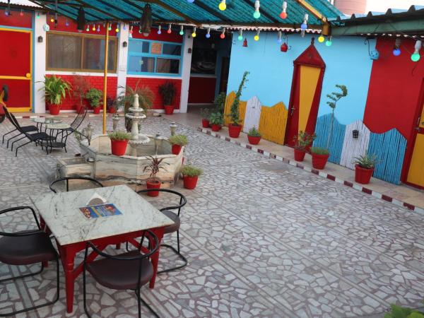 Govind Hotel : photo 6 de la chambre chambre double - vue sur jardin