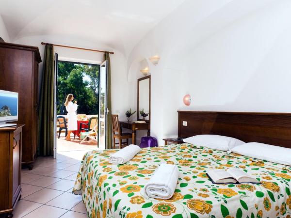 Villa Angela Hotel & Spa : photo 3 de la chambre chambre triple