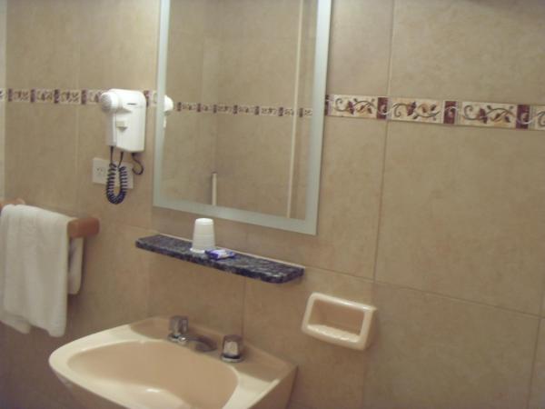 Hotel Embajador : photo 2 de la chambre chambre double ou lits jumeaux standard