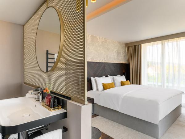 Hotel Vinifera Wine & Spa 5 Stars Superior : photo 1 de la chambre superior room with garden view