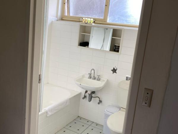 City Edge East Melbourne Apartment Hotel : photo 4 de la chambre studio familial - trésor