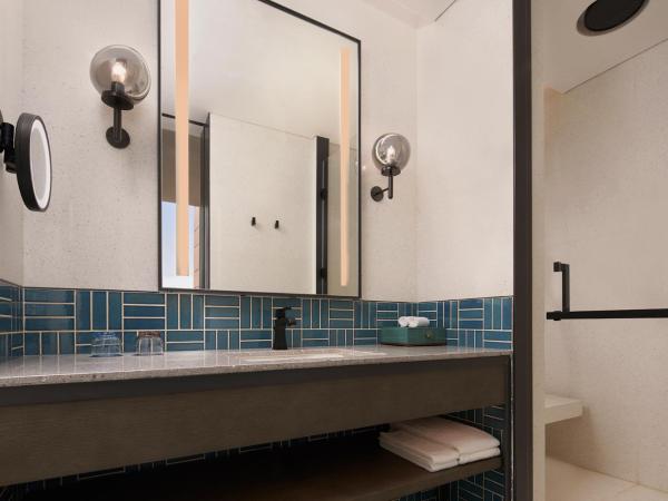 Four Points by Sheraton Tianjin National Convention and Exhibition Center : photo 2 de la chambre chambre lit king-size supérieure