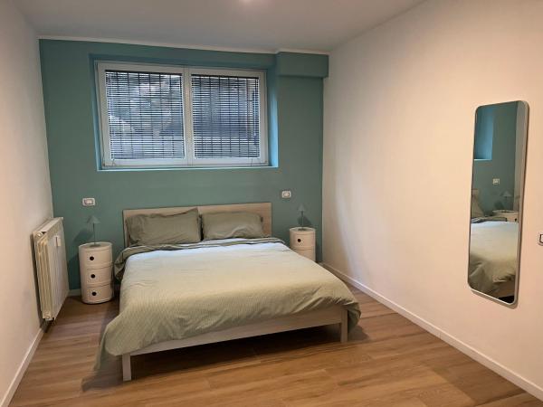 B&B Malnati 3 Urban Living MILANOSANSIRO : photo 8 de la chambre chambre double avec salle de bains privative