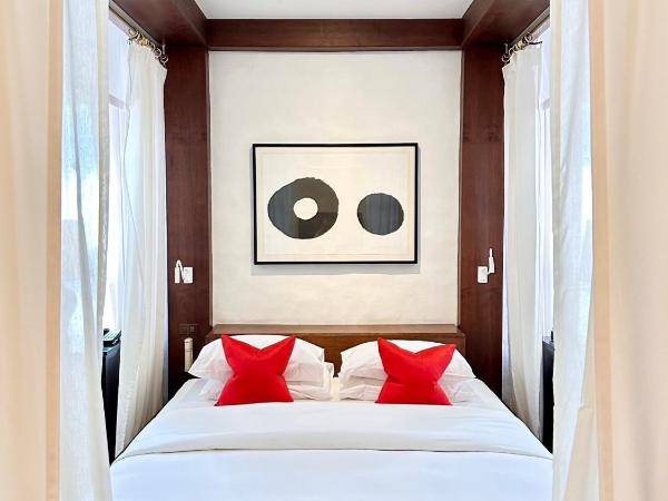 Rachamankha Hotel : photo 6 de la chambre chambre double de luxe - réservée aux personnes de plus de 12 ans