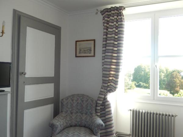 Domaine de Puyrousse : photo 3 de la chambre chambre double deluxe avec baignoire