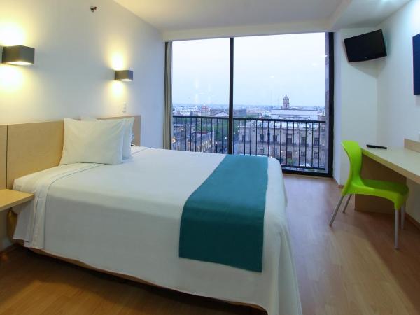 One Guadalajara Centro Historico : photo 1 de la chambre superior queen with terrace