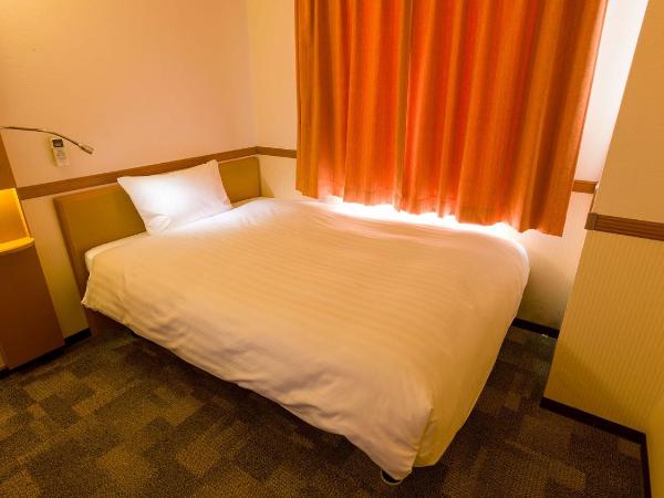Toyoko Inn Shin-Osaka Chuo-guchi Shinkan : photo 5 de la chambre chambre double pour occupation simple - fumeurs