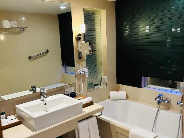 Fortune Select SG Highway, Ahmedabad - Member ITC's Hotel Group : photo 6 de la chambre chambre double supérieure