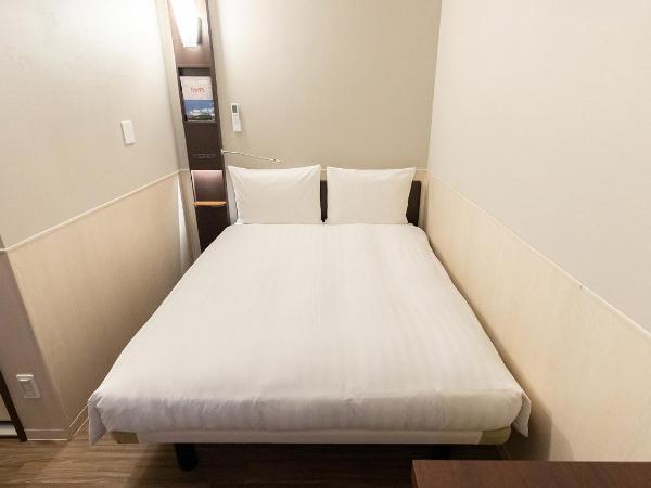 Toyoko Inn Hokkaido Sapporo Susukino Kosaten : photo 2 de la chambre double room - non-smoking - small dog friendly