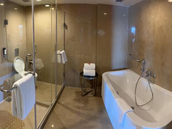 Fortune Select SG Highway, Ahmedabad - Member ITC's Hotel Group : photo 9 de la chambre suite exécutive