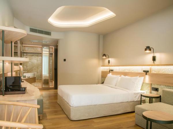 SENSEANA Sea Side Resort & Aquadventure : photo 6 de la chambre classic double room garden view with outdoor hot tub