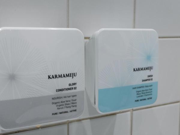 The Square : photo 2 de la chambre chambre double ou lits jumeaux exécutive avec accès au salon