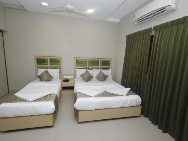 Grand Courtyard Business Hotel : photo 3 de la chambre chambre triple deluxe