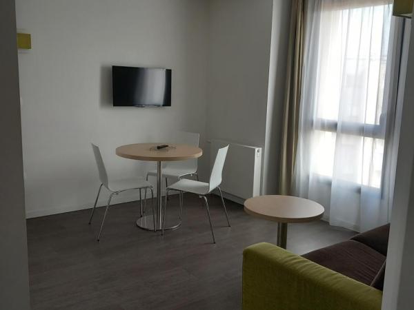 Aparthotel Adagio Access Le Havre Les Docks : photo 6 de la chambre appartement 1 chambre (4 personnes)