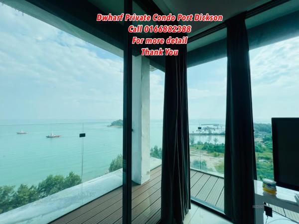 D Wharf Port Dickson Private Condo Waterfront : photo 1 de la chambre studio avec balcon