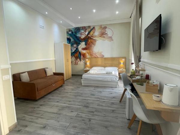 Parthenope Rooms : photo 5 de la chambre suite junior avec balcon