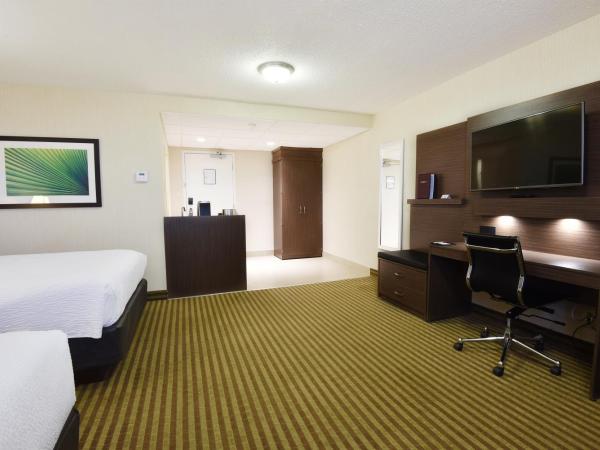 Victoria Inn Hotel and Convention Center Winnipeg : photo 7 de la chambre chambre lit queen-size deluxe