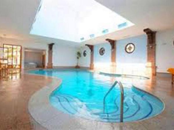 Ona - Marbella - Elviria Playa - Suite Apartamento para 6 en jardines del Hotel Don Carlos 5GL : photo 4 de la chambre appartement deluxe