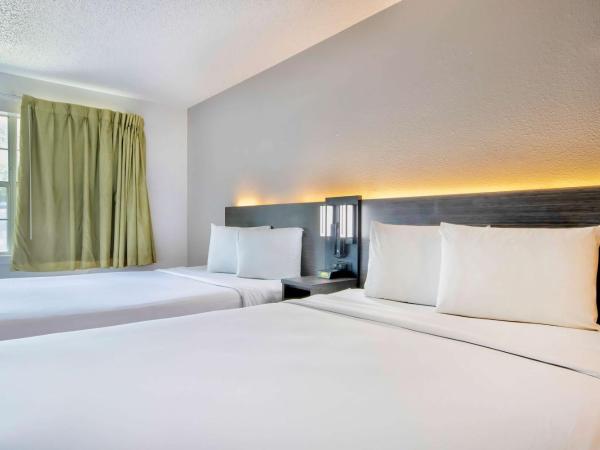 Studio 6-San Antonio, TX - Medical Center : photo 2 de la chambre chambre quadruple - fumeurs