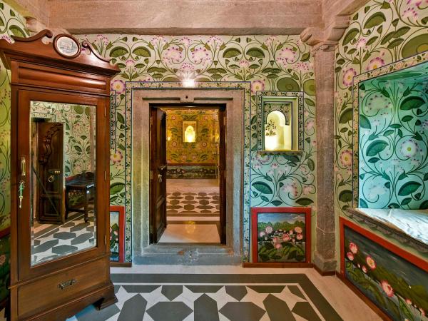 Gogunda Palace : photo 8 de la chambre raj mahal two bedroom suite