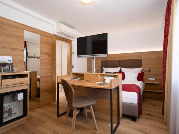 Park Hotel Laim : photo 2 de la chambre chambre double supérieure