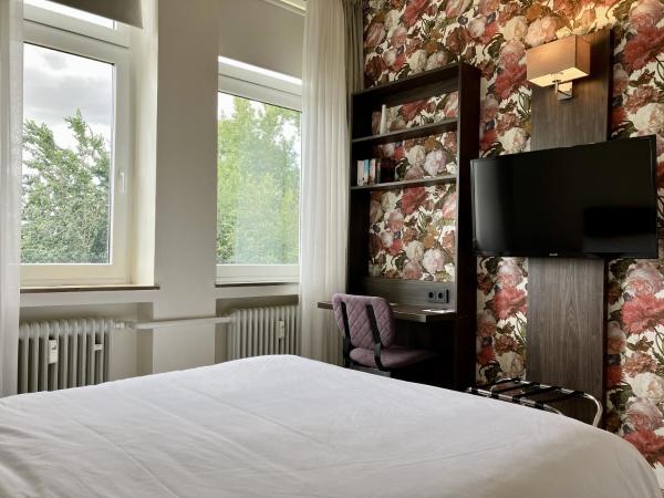 Hotel Fährhaus km734 : photo 4 de la chambre chambre double - vue sur jardin