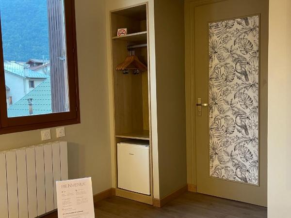 Cit'Hôtel le Welcome : photo 6 de la chambre suite junior