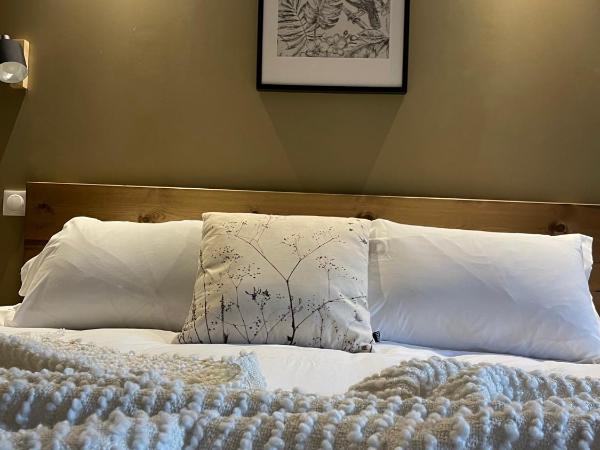 Cit'Hôtel le Welcome : photo 9 de la chambre suite junior