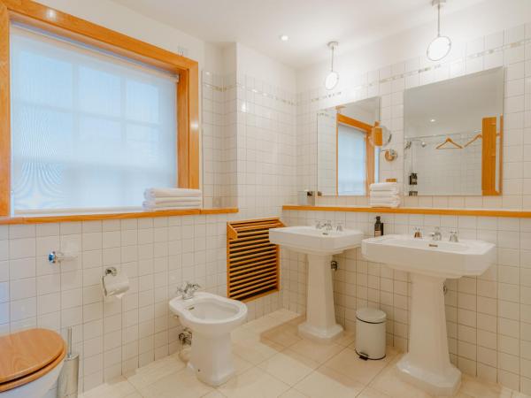 The Clarence : photo 8 de la chambre appartement terrasse