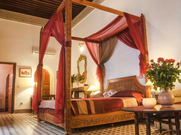 Riad Zamane & Spa Fès : photo 1 de la chambre suite royale - tarbe