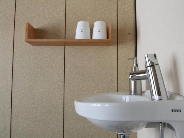 HARUYA Umekoji : photo 7 de la chambre chambre lits jumeaux de style japonais avec salle de bains commune