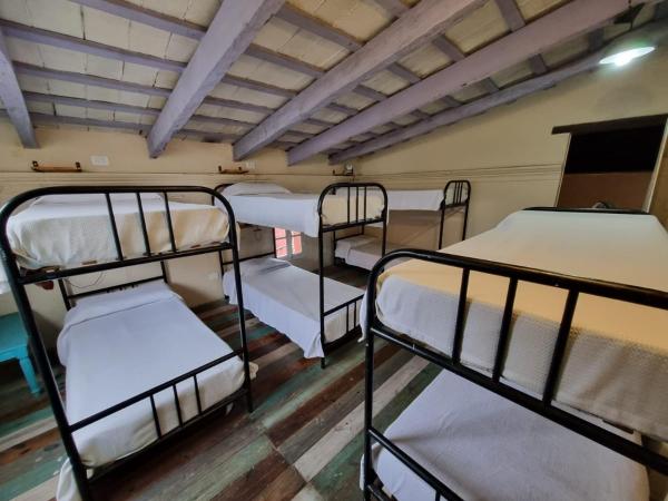 Punto Salta Hostel : photo 4 de la chambre lit dans dortoir mixte de 8 lits 