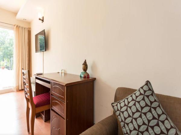 Amidst Monuments and Serenity : photo 9 de la chambre studio avec vue sur jardin