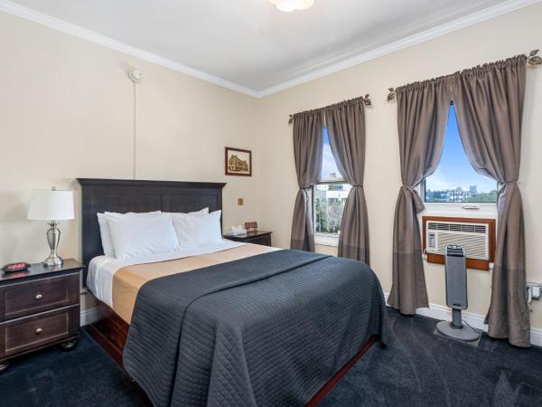 Hollywood Historic Hotel : photo 1 de la chambre chambre lit queen-size