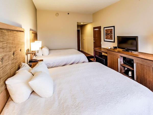 Hampton Inn Columbus I-70E/Hamilton Road : photo 1 de la chambre chambre 2 lits queen-size - non-fumeurs