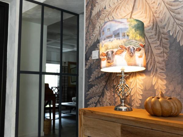 Auberge De La Poulcière : photo 6 de la chambre suite supérieure lit king-size