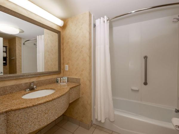 Hampton Inn & Suites Jacksonville Deerwood Park : photo 4 de la chambre chambre 2 lits queen-size - non-fumeurs